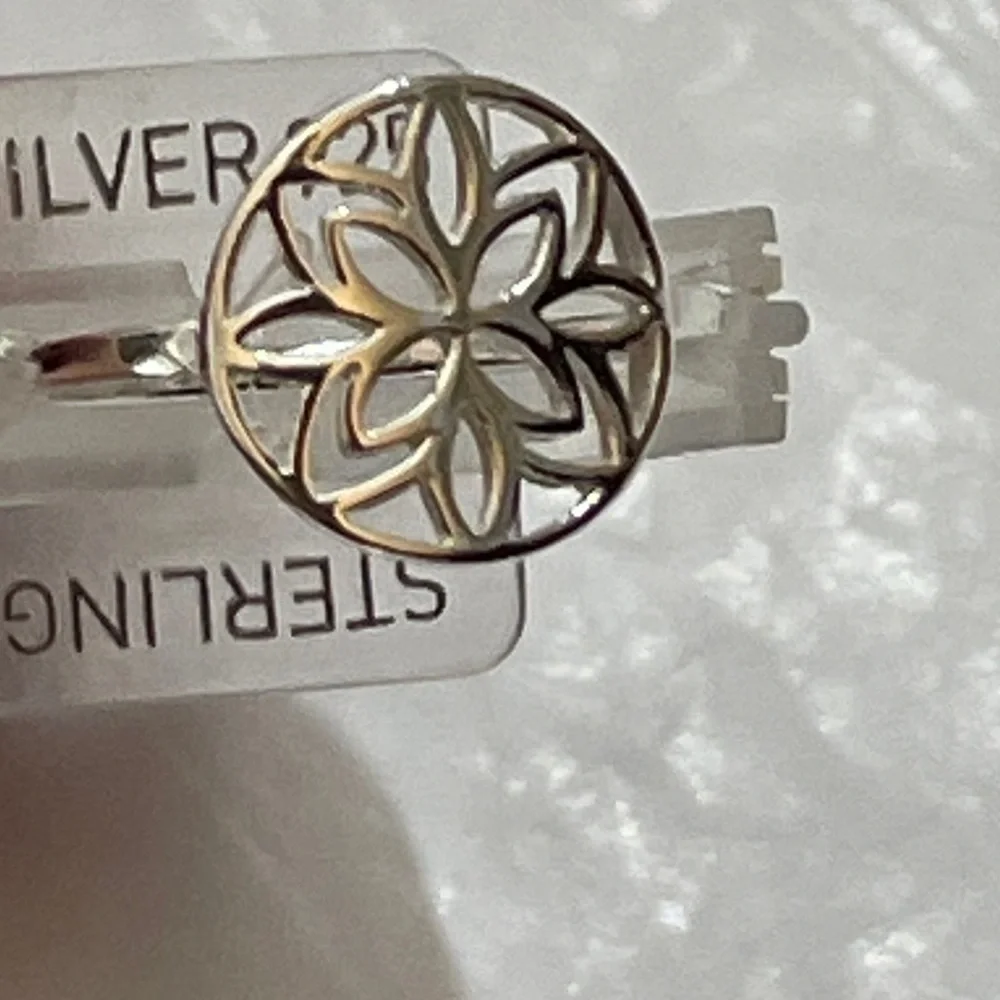 TOSH 925 Silver Plated Ring with Floral Cut-out Size 54
